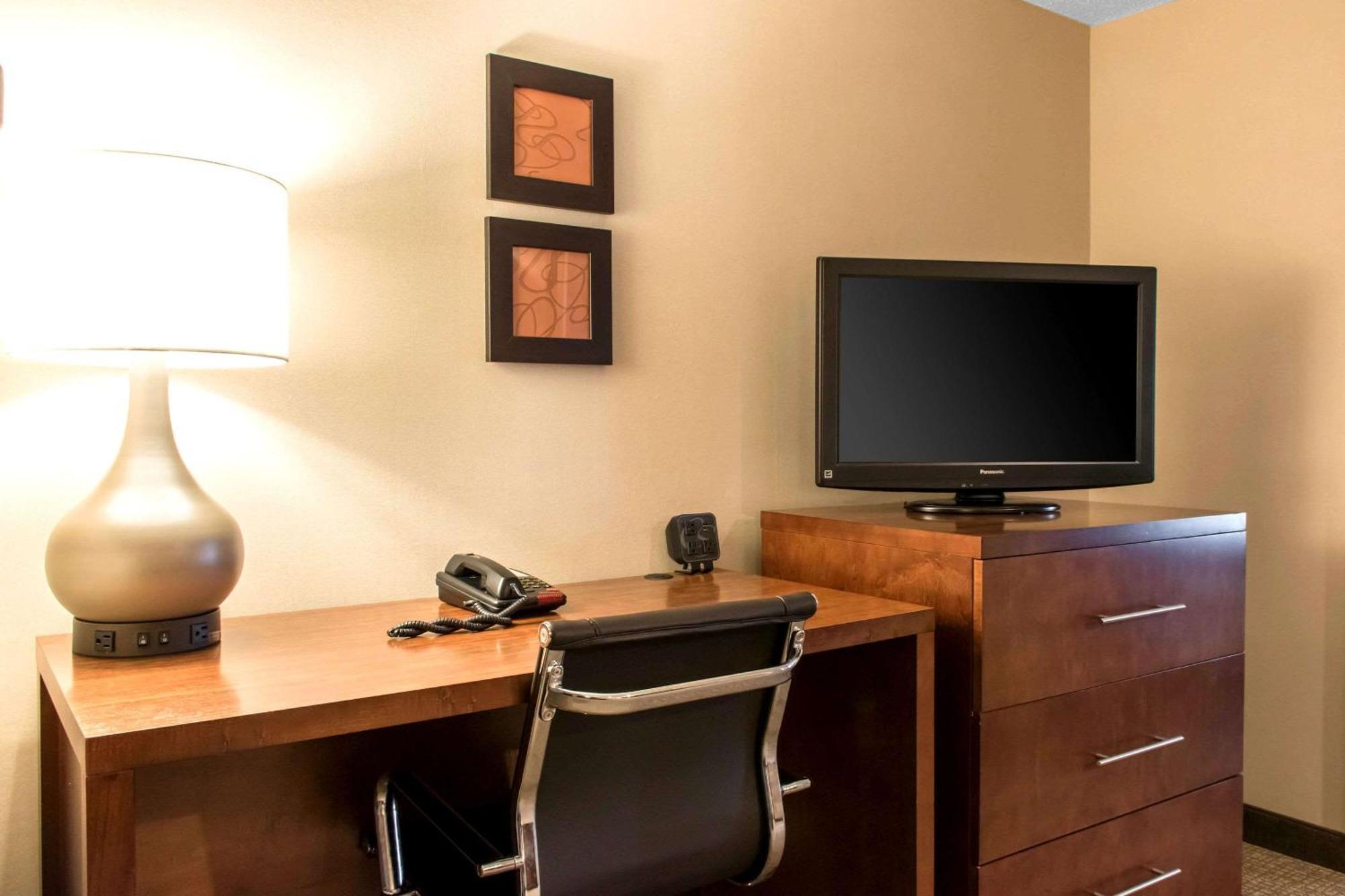 Comfort Suites Scranton Near Montage Mountain Exteriér fotografie